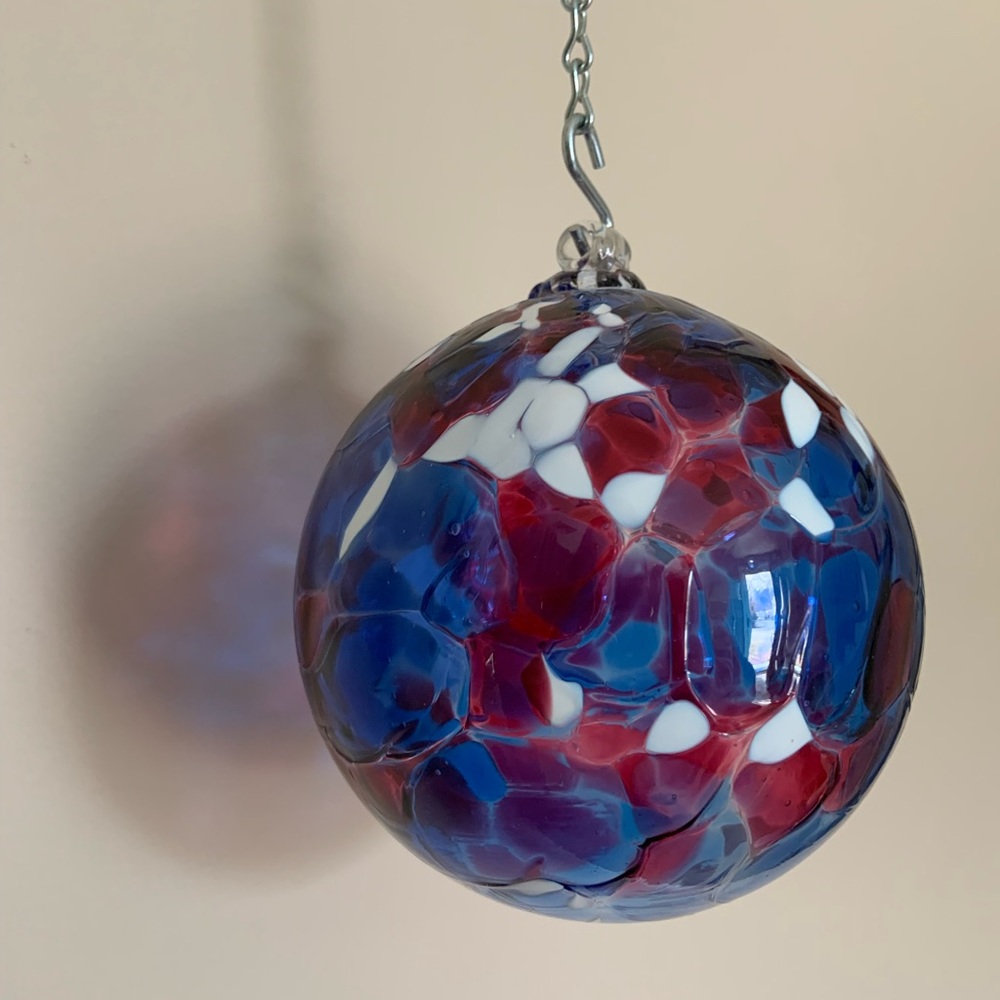 🎾Hand Blown Glass Ball - Picture 3 of 7